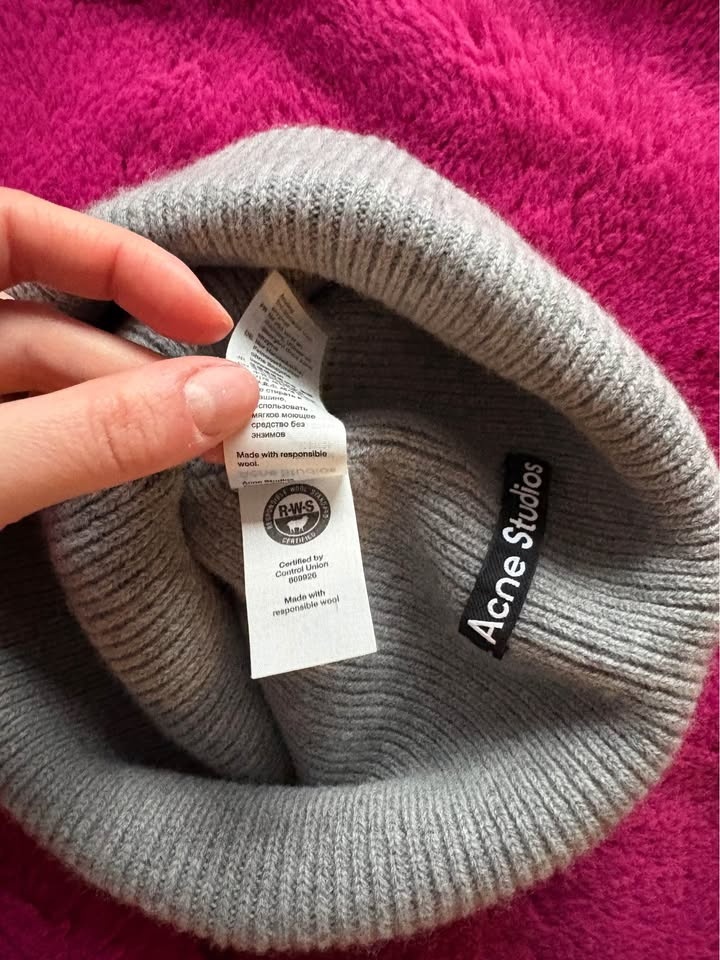 Acne Studios Beanie - photo 4