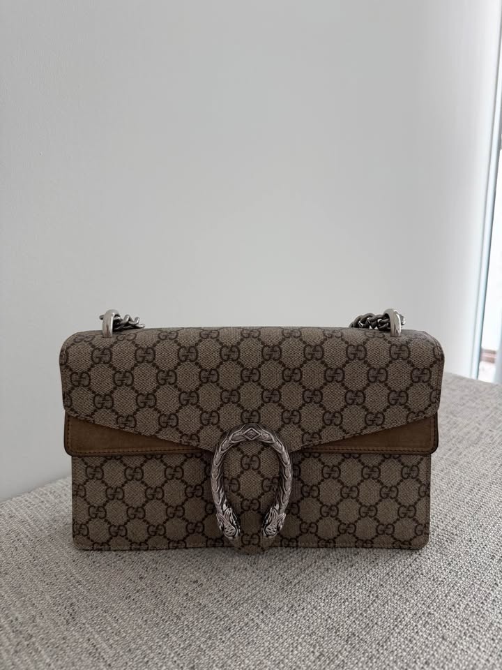 GUCCI - Dionysus medium shoulder bag