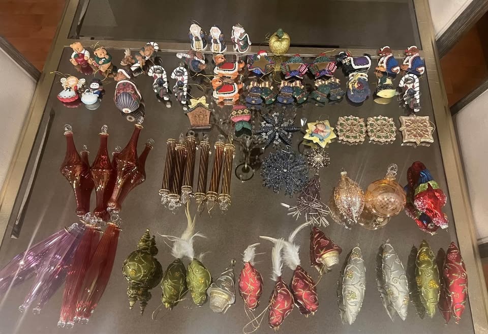 Christmas Ornaments - $1 Each - photo 5