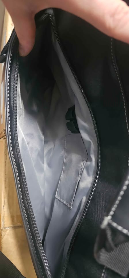 Targus Laptop Bag – Fits up to 14.5” – Excellent Condition - photo 3