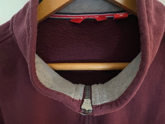 Men's XL Izod Quarter Zip Sweatshirt (Maroon) - photo 4
