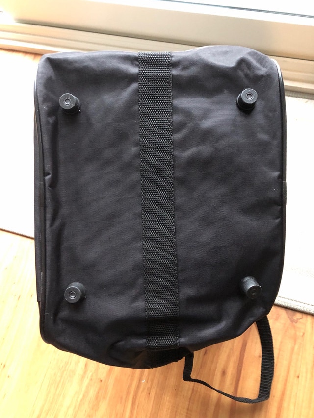 AIRBUS aerospace shoulder carry on travel bag - photo 4