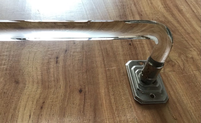 Antique Glass Towel Holder, excellent condition. 18.5 inches. - photo 2