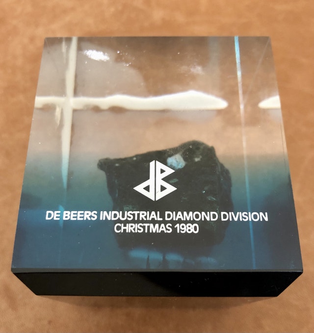 DE BEERS Industrial Diamond Division Paperweight Display
