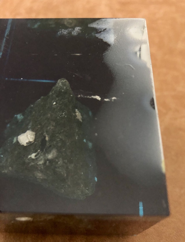 DE BEERS Industrial Diamond Division Paperweight Display - photo 4