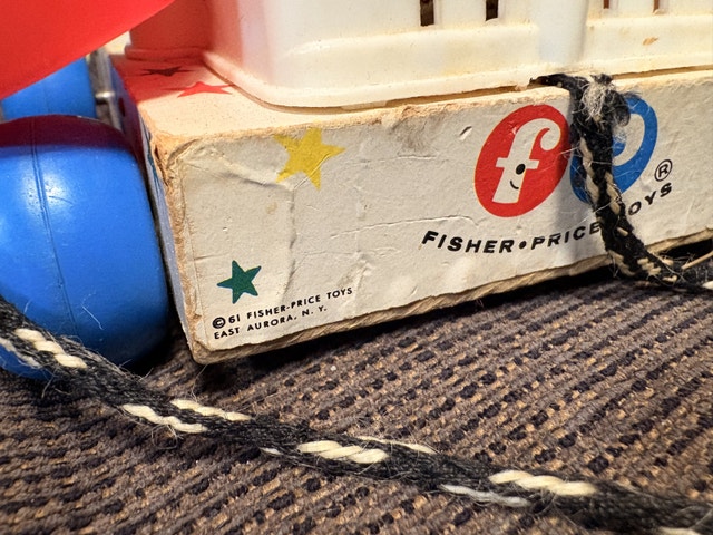 Vintage Fisher Price Chatter Phone & Bouncing Buggy - photo 2