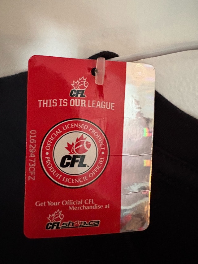 Tiger-Cats CFL Football 2XL Labour Day T-Shirt - photo 3