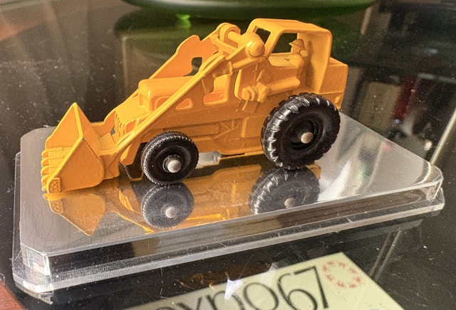 LESNEY MATCHBOX No. 24 Weatherhill Hydraulic Excavator