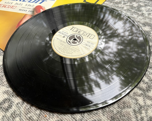 Get it on credit “ Vinyl LP TORONTO 1982. - photo 4