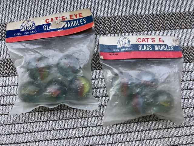 1970’s DOG BRAND CATS EYE. Original GLASS MARBLES.