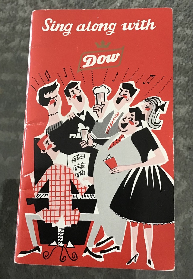 Vintage 1960’s DOW Montreal brewery memorabilia. - photo 2