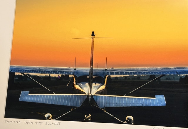 Cessna 172 Skyhawk Aircraft Original Picture Frame - photo 2