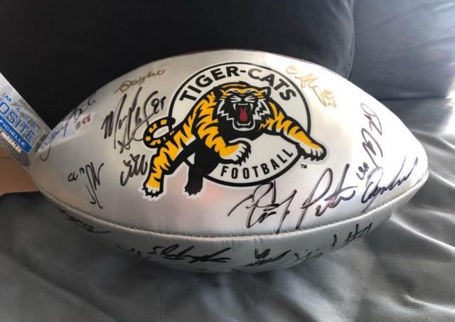2016 CFL Hamilton Tiger Cats Signed Football - photo 2