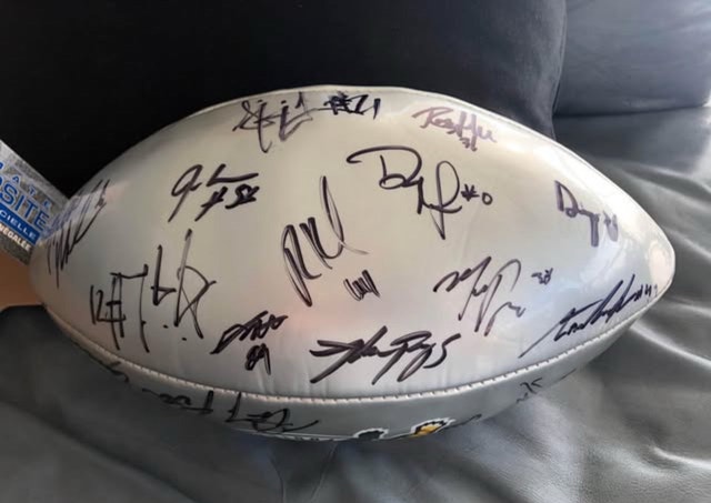 2016 CFL Hamilton Tiger Cats Signed Football - photo 5