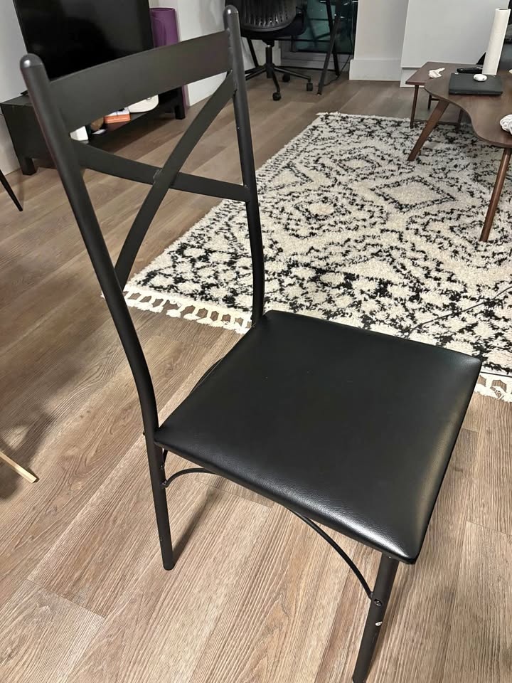 Dining chairs - black - set of 4