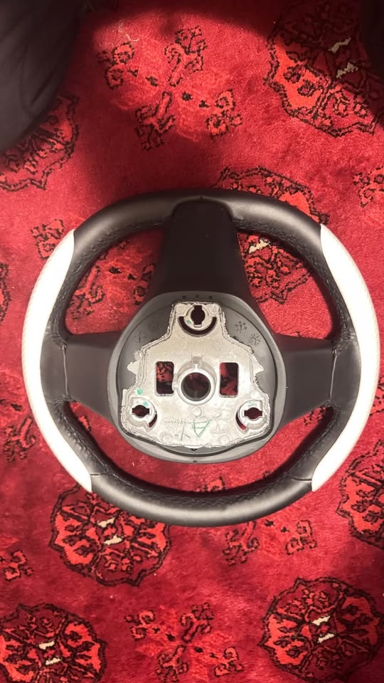 Tesla OEM Steering Wheel Shell for Model 3 Performance (2020) - photo 4