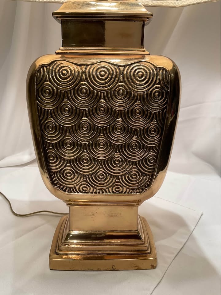 Vintage Fredrick Cooper MCM Brass Chinoiserie Table Lamp - photo 3