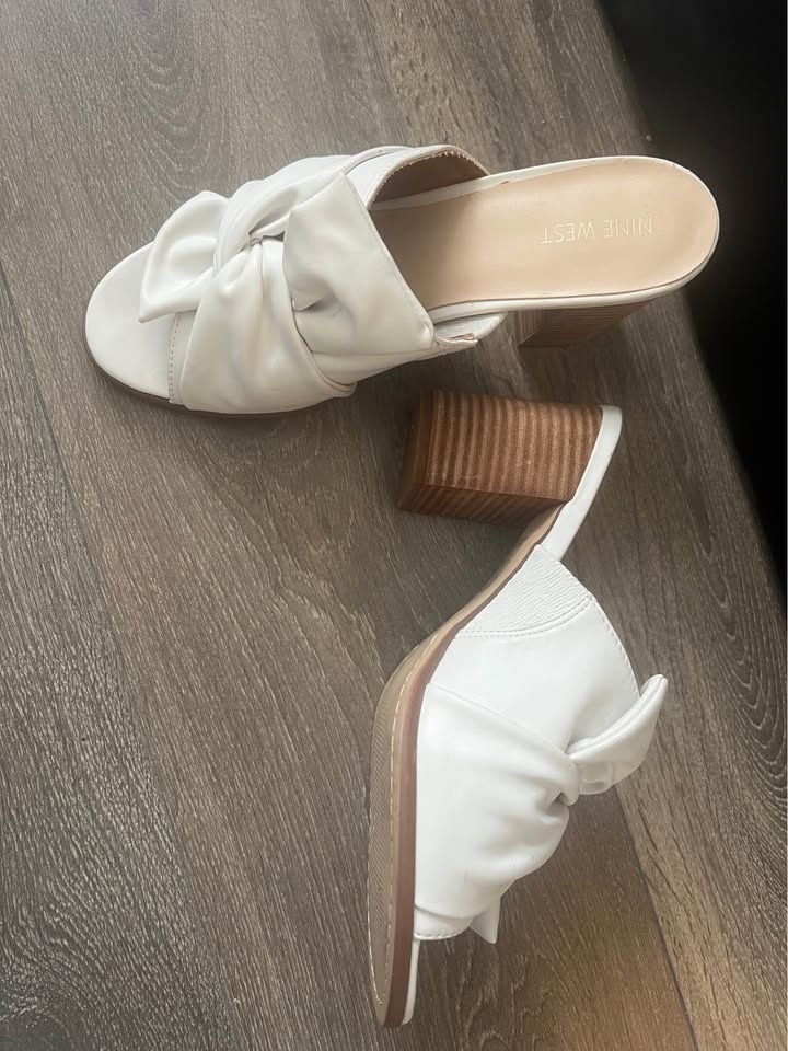 Nine West White Bow Mules Size 9.5 - photo 3
