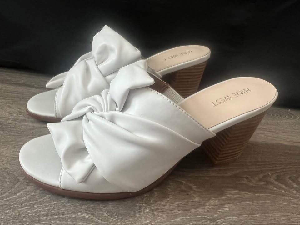 Nine West White Bow Mules Size 9.5 - photo 4