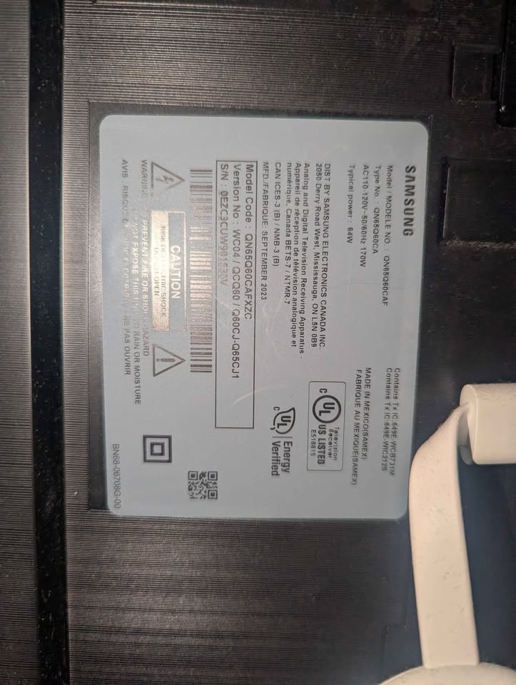 65 inches Samsung TV for sale - photo 3