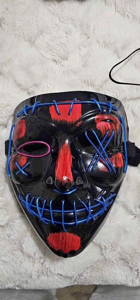 LED Light Up Mask – Halloween / Party Mask