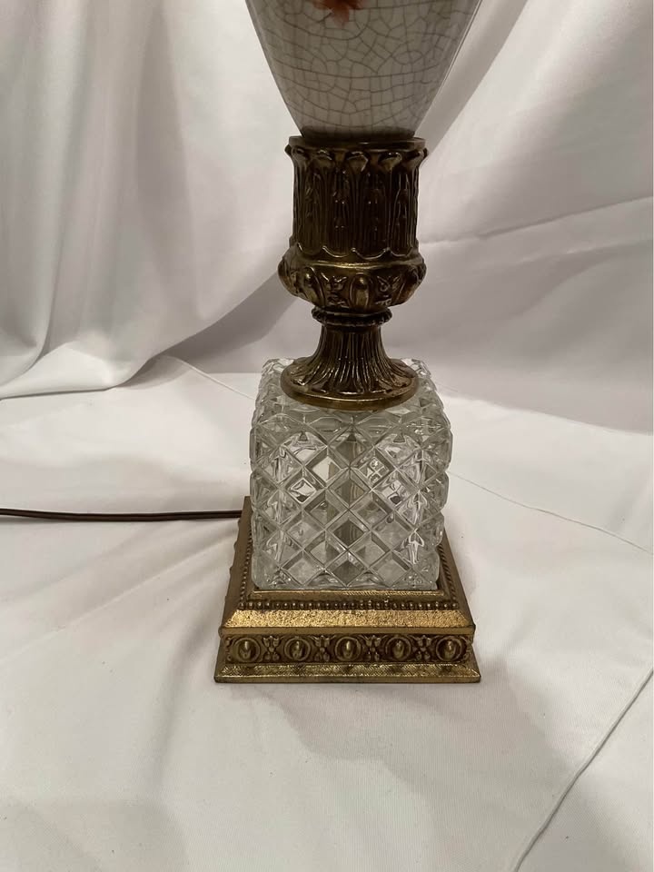 Table Lamp Vintage Italian Regency Style Urn Style On Crystal Ba - photo 3
