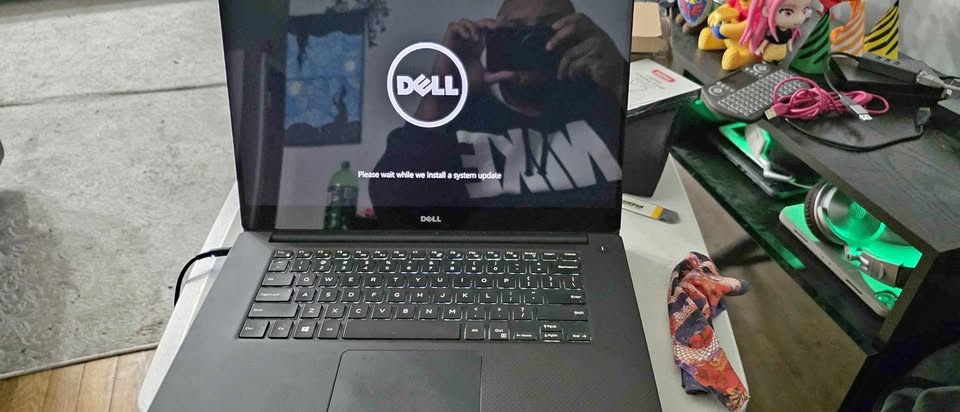 Dell XPS 15 9550 Laptop
