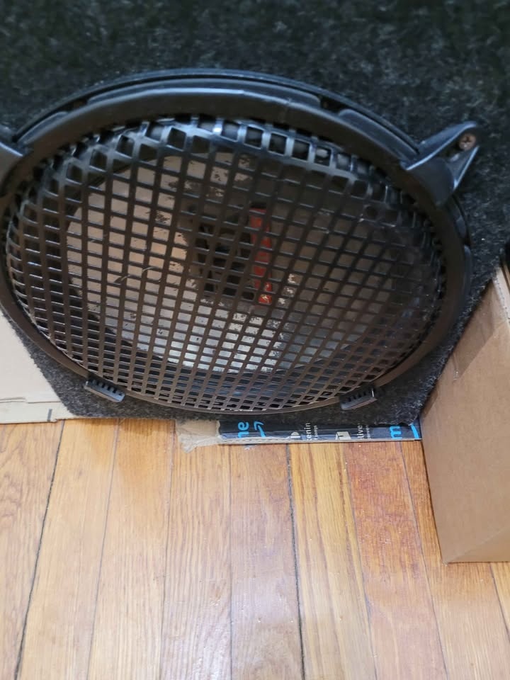Car Audio System (sold separately as well) - photo 5
