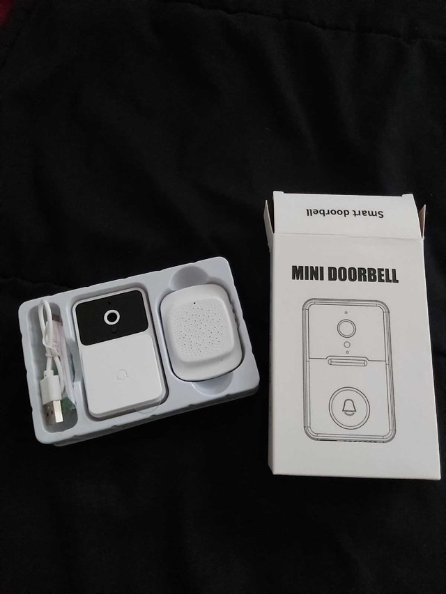 Sold -Mini Doorbell Camera and Chime - Brand New