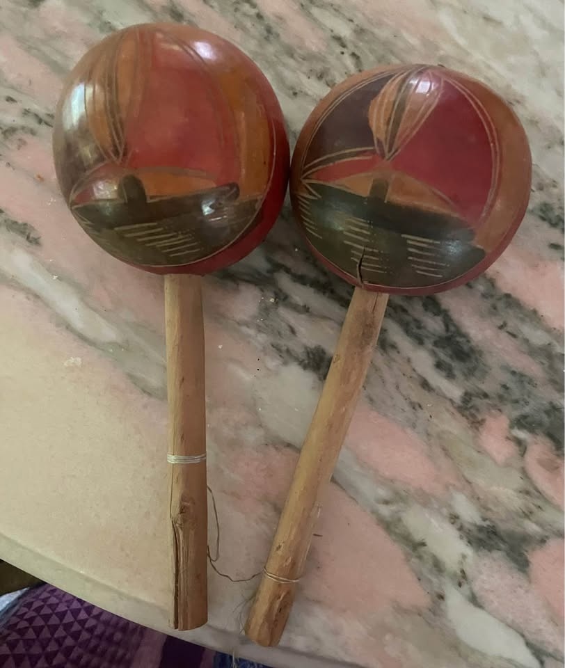 VINTAGE WOODEN MARACAS - SET OF 2! - photo 4