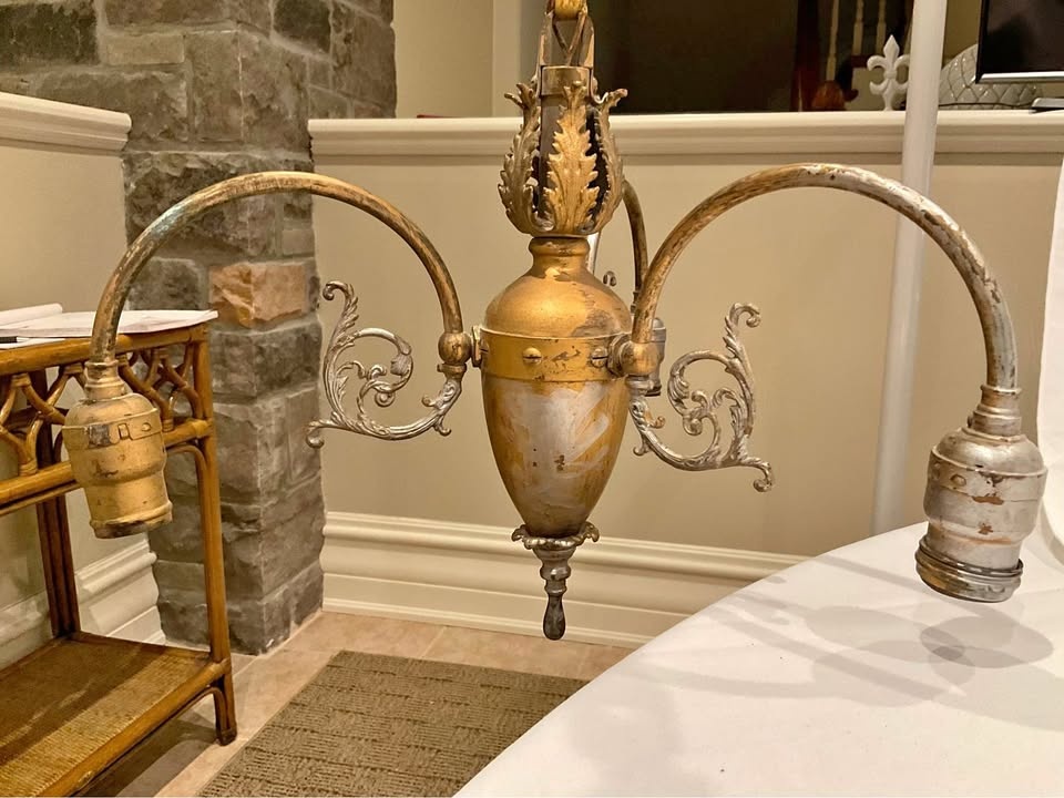 VINTAGE 3 Light Chandelier - 19th to Early 20th Century