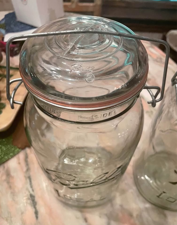 Set of 2 Vintage Ball Ideal Gallon Jars - photo 3
