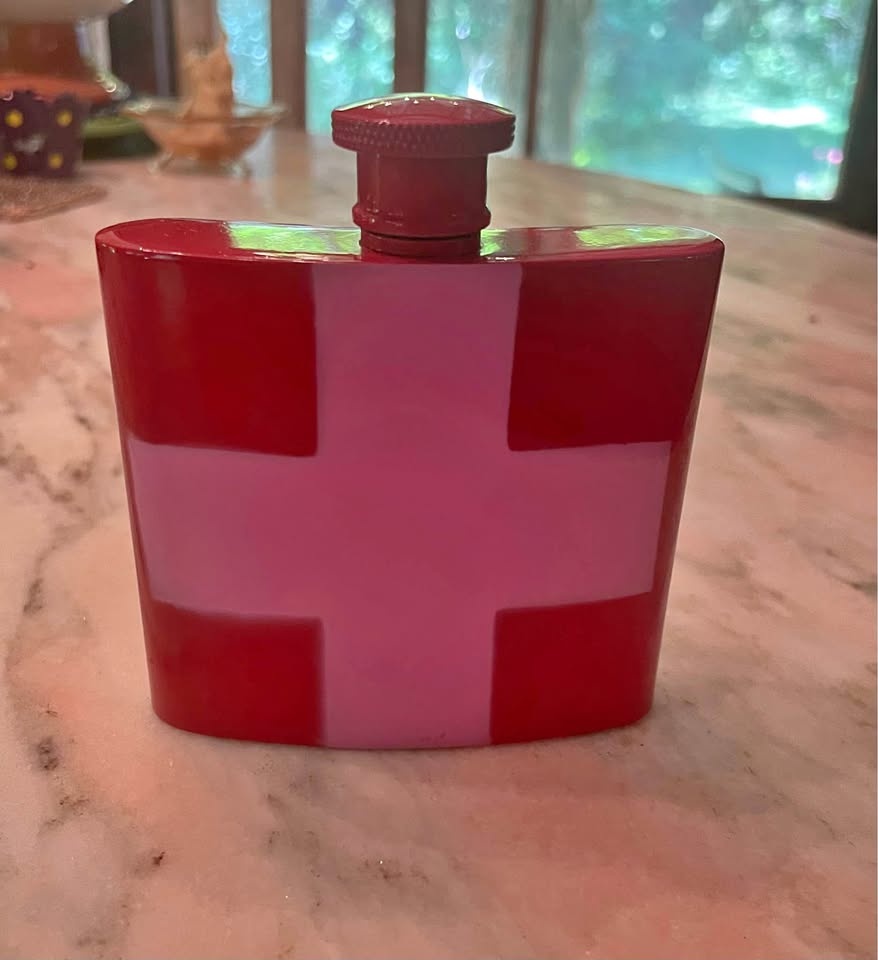 VINTAGE PYLONES SWISS ARMY HIP FLASK - NEVER USED!
