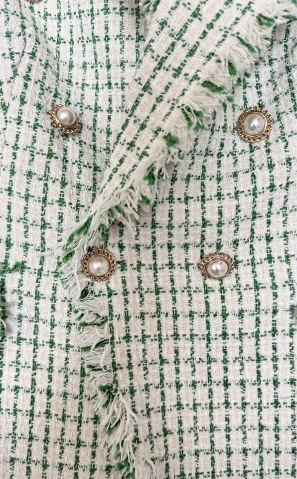Sophisticated Green & Creme Tweed Blazer With Pearl Buttons | Si - photo 3