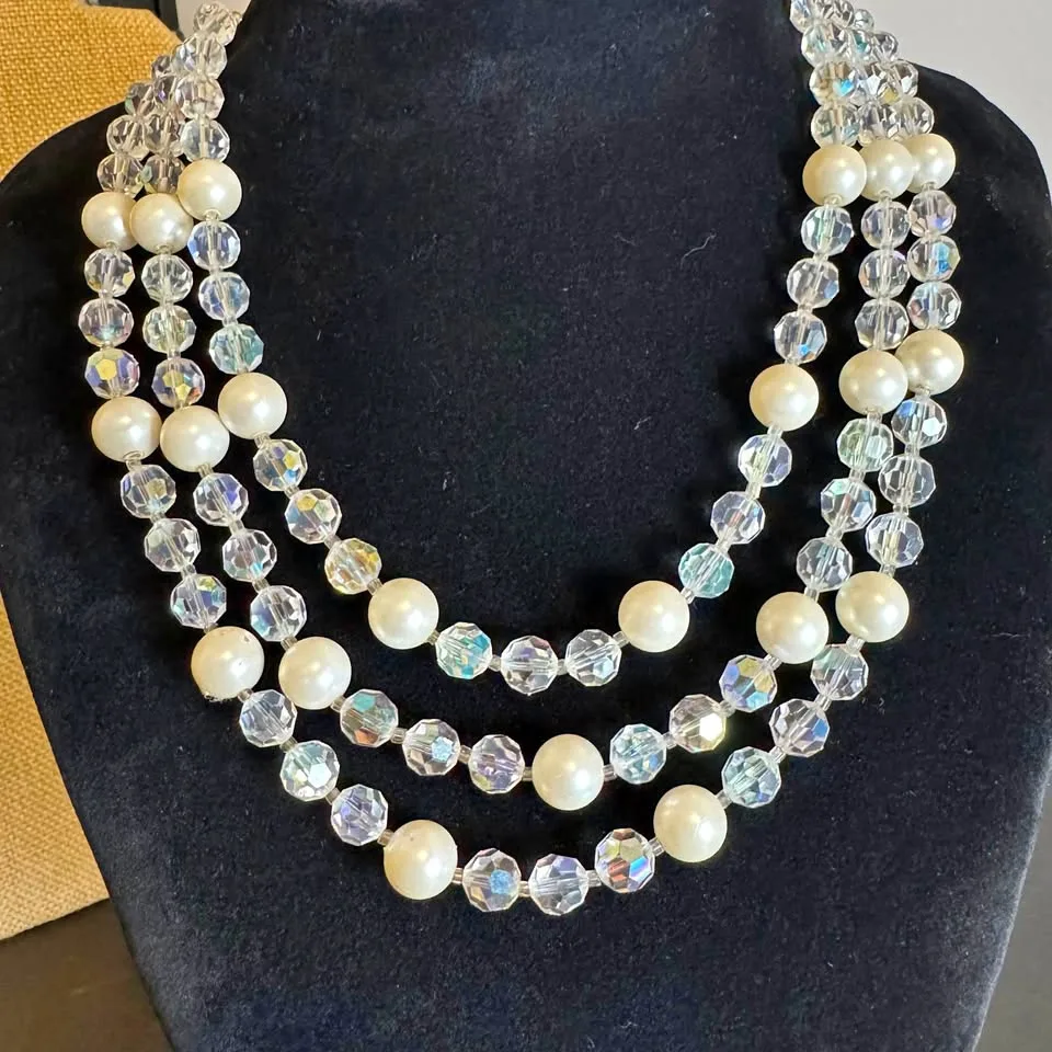 1950s Signed Coro Aurora Borealis Necklace thumbnail