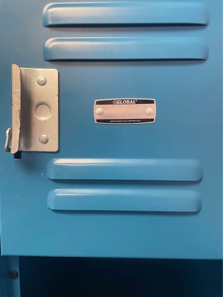 Global Industrial 18-Door Locker - Blue, Assembled - photo 3