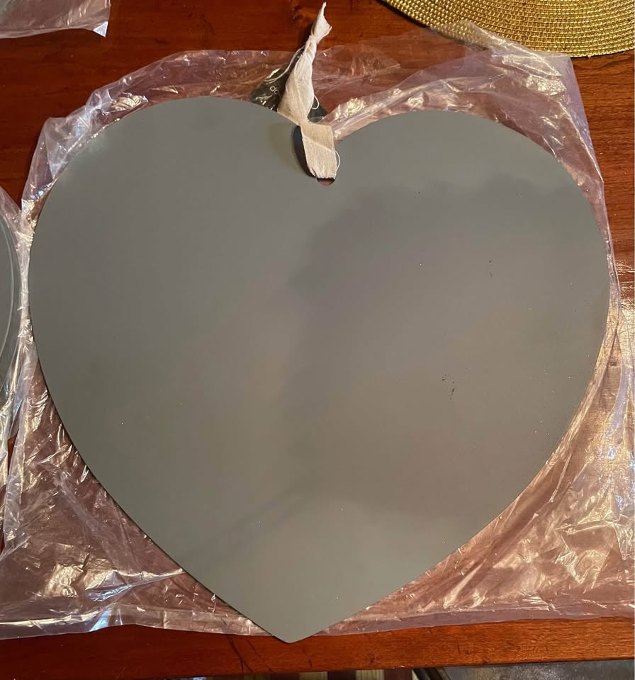 Heart Shaped Metal Chalk & Magnetic Board - Back to School - photo 2