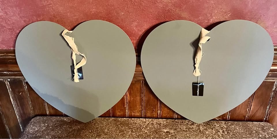 Heart Shaped Metal Chalk & Magnetic Board - Back to School - photo 3