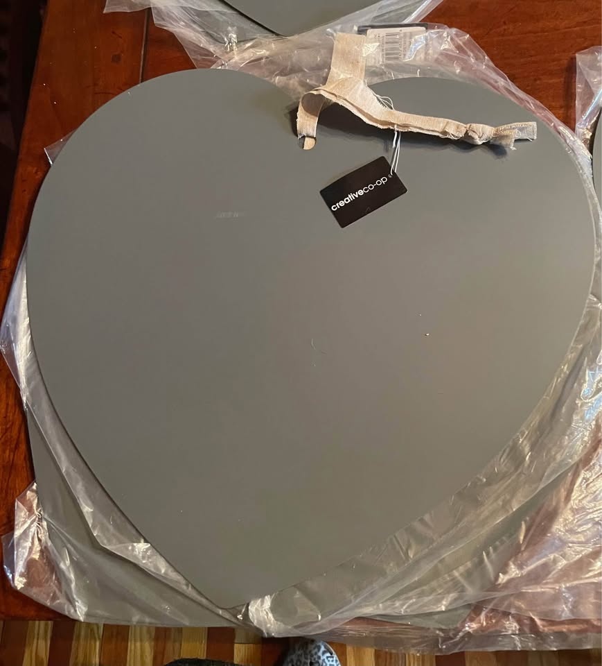 Heart Shaped Metal Chalk & Magnetic Board - Back to School - photo 4