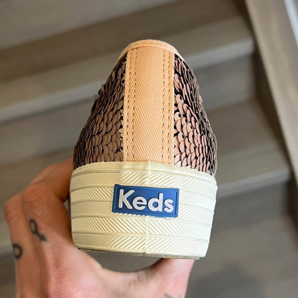 Rare KEDS Rose Gold Sequin Transformer Slip-On Sneakers - Size 8 - photo 4