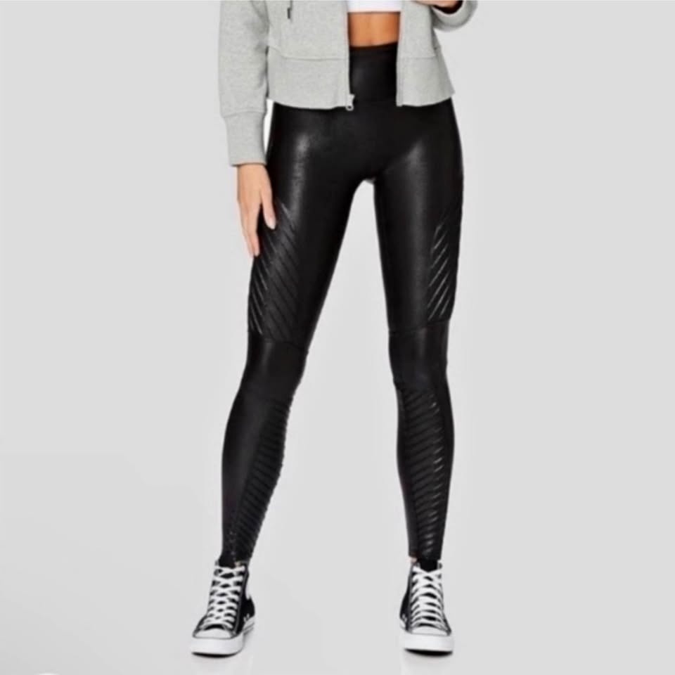 SPANX Black Faux Leather Textured Leggings - Size S