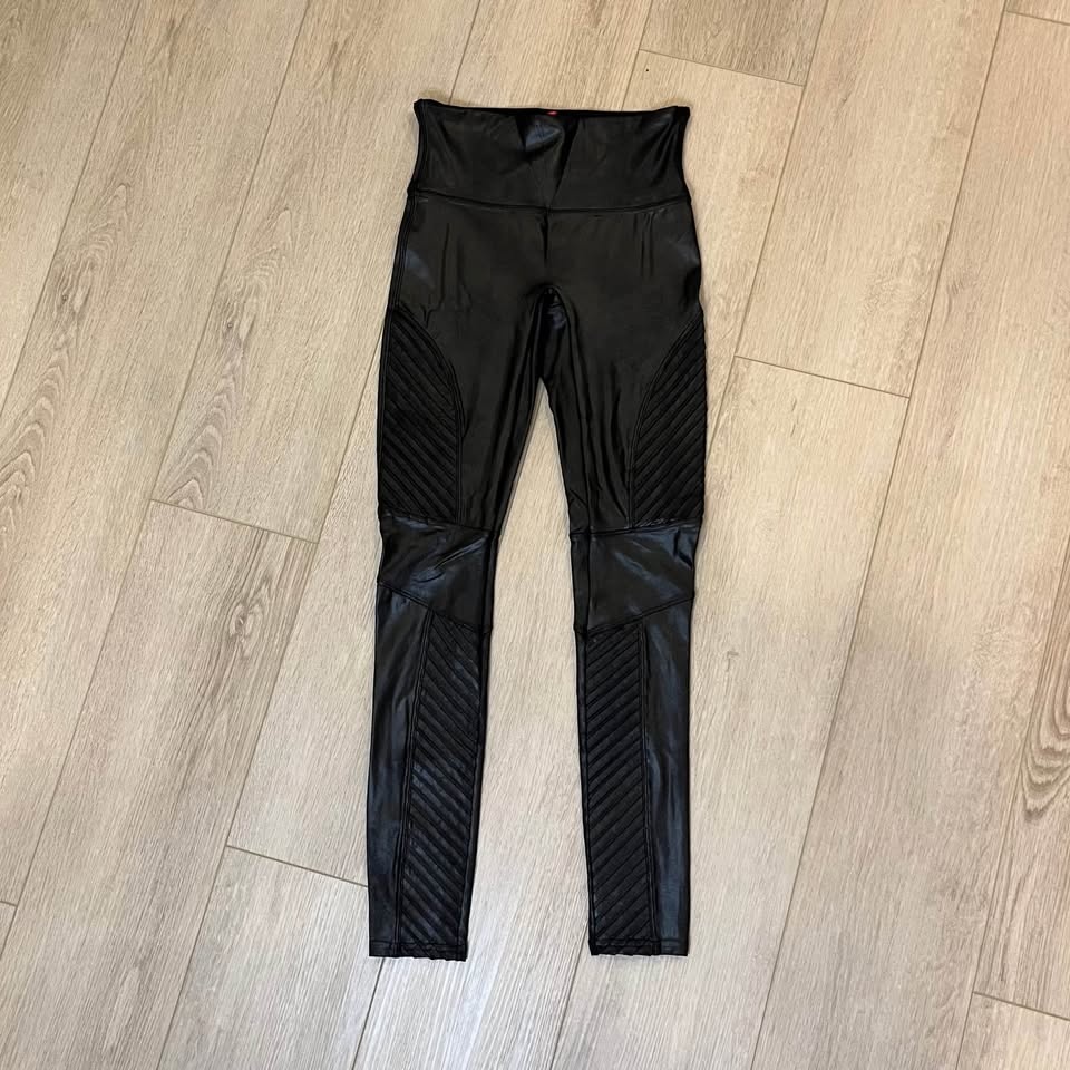 SPANX Black Faux Leather Textured Leggings - Size S - photo 2