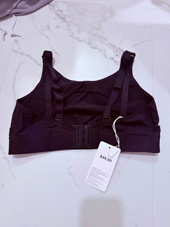 Momcozy Pumping/Nursing Bra - Size Medium