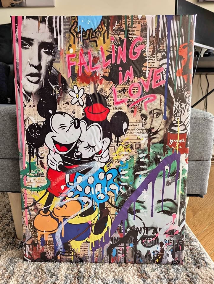 Disney Mickey/Minnie Gallery Wrapped Canvas Art 17.5" x 25.5"