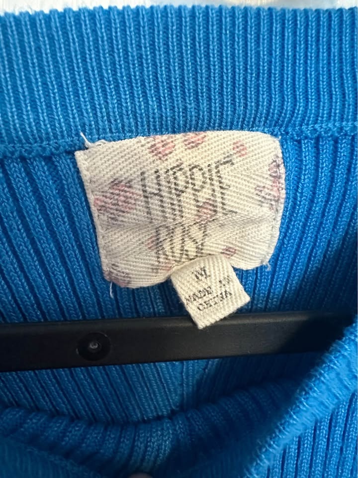 Soft and Stretchy Blue Sweater - photo 2