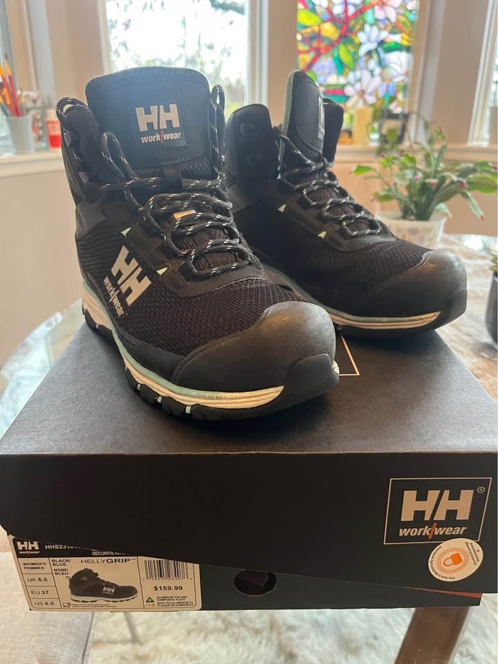 Safety Shoes Helly Hansen - Size 6.5 - photo 2