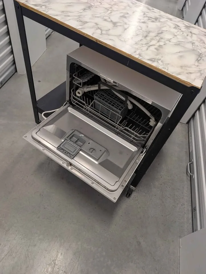 Countertop Dishwasher with Rolling Cart image indicator(4)