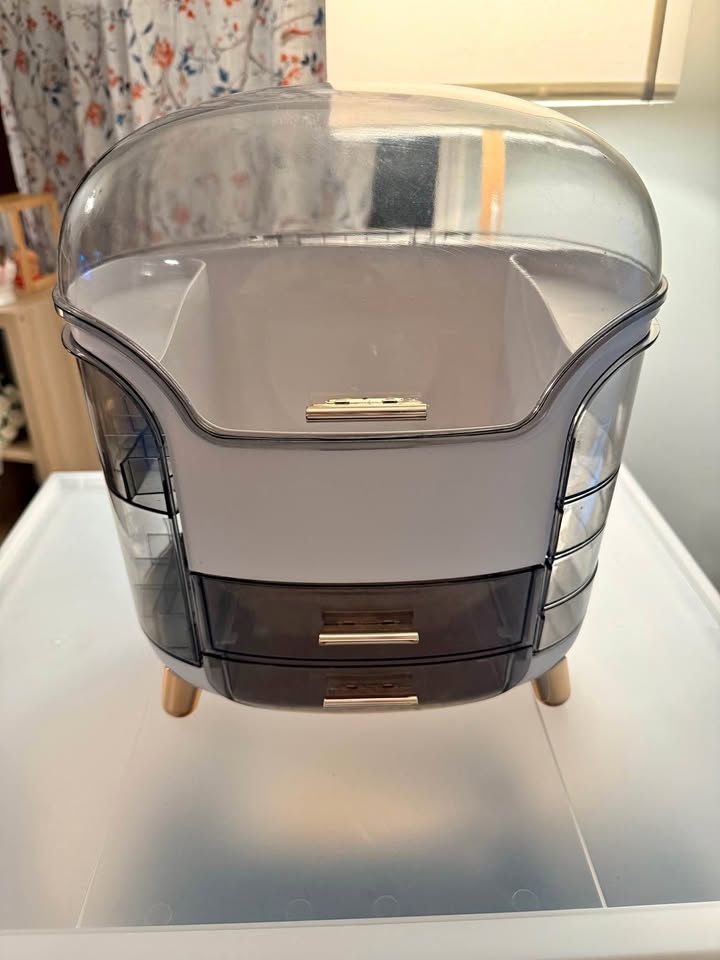 Makeup / Skincare Organizer