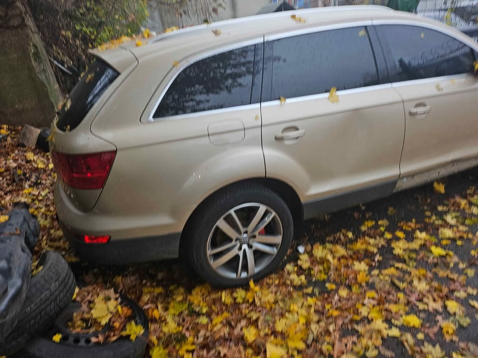 2008 Audi Q7 3.6 Quattro Premium SUV - photo 5