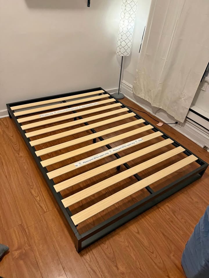 Zinus Bed Frame FULL SIZE x2
